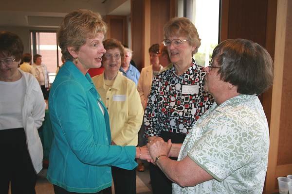 61 Secretary of State Robin Carnahan and Miller County Museum Director Nancy Thompson