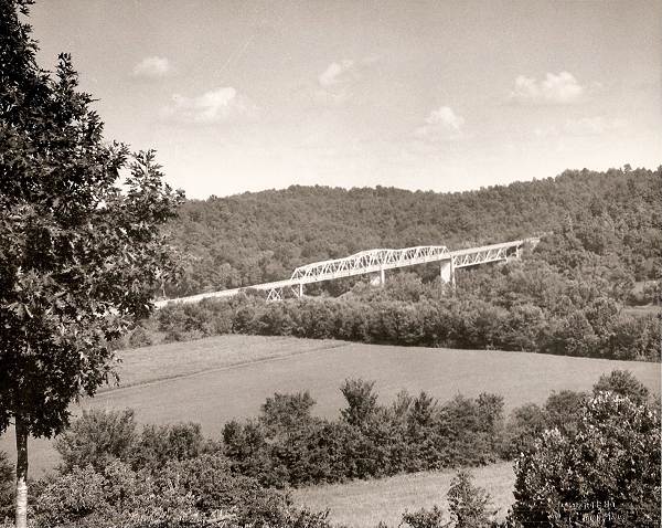 33 View of River Valley from Goodrich Pickens Home