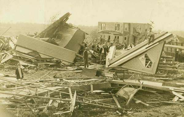 17 Eldon Tornado - 1927