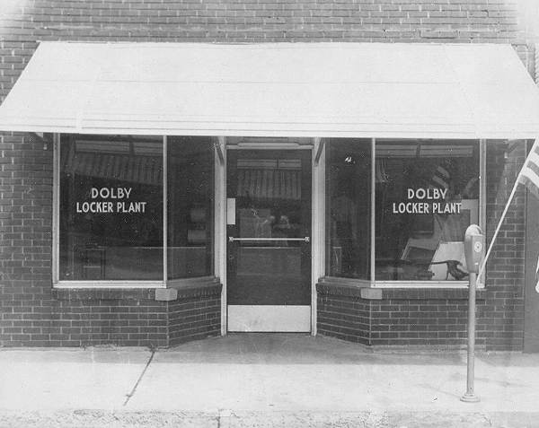 08 Dolby Locker Plant - 208 South Maple - 1945