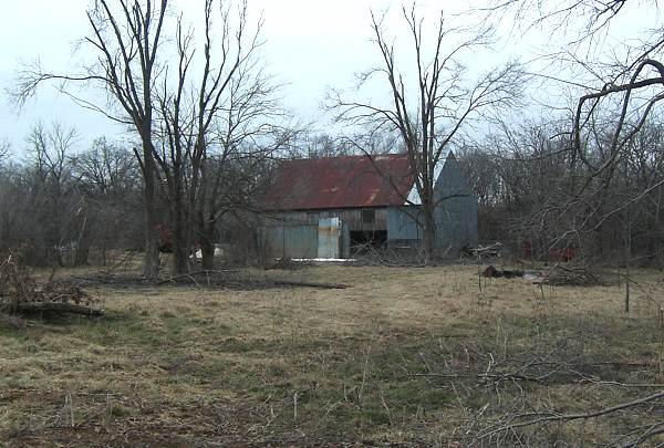 35 Absalom Bear Barn