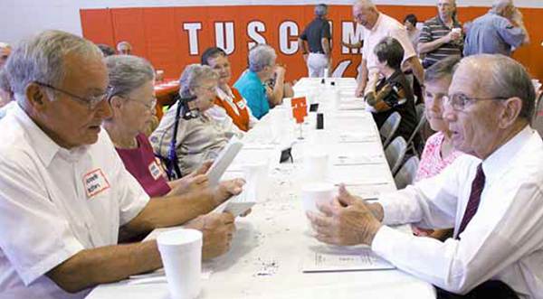 65a Visiting at Tuscumbia Alumni Banquet