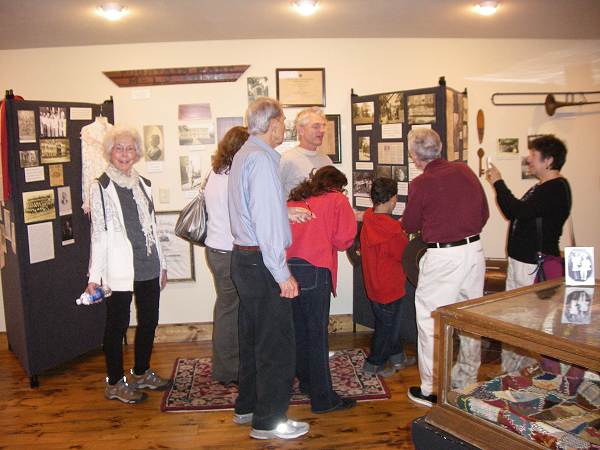 04 Schultz Family viewing Iberia Academy Display