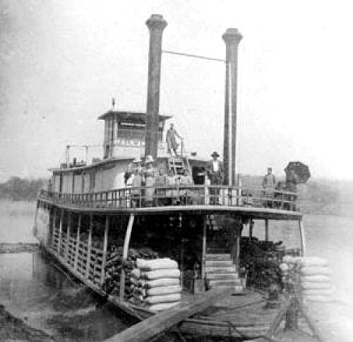 10 J.R. Wells unloading at Tuscumbia