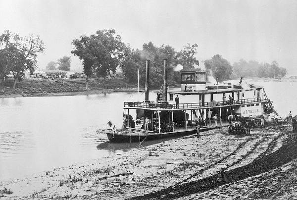 16 J.R. Wells Loading Farm Produce - W. Johnson