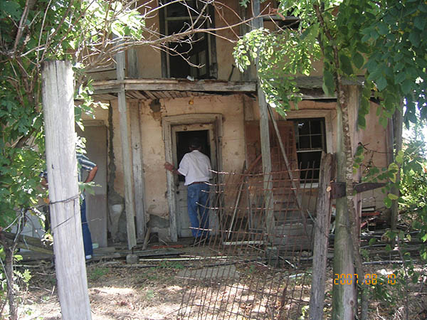 08 Front of James Pemberton House